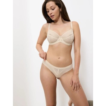 Brésilienne Aura Spotlight crème – Triumph