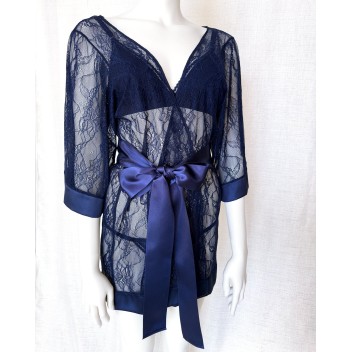 Kimono en dentelle bleu nuit Agatea Night