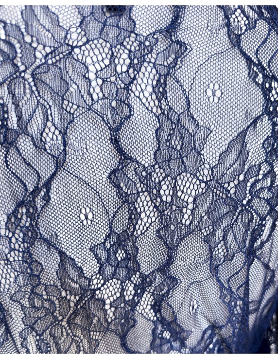 Kimono en dentelle bleu nuit Agatea Night – Élégance sensuelle et raffinée
