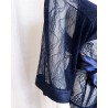 Kimono en dentelle bleu nuit Agatea Night – Élégance sensuelle et raffinée