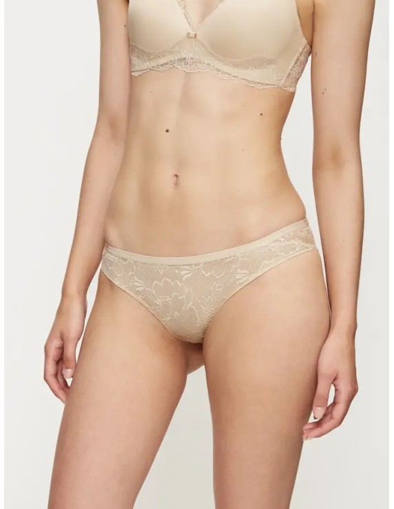 Culotte brésilienne crème – Triumph Amourette Charm | Félicià Intima