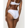 Culotte Amourette Tai dentelle – Triumph blanc ou chair | Félicià Intima