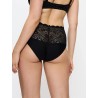 Culotte maxi dentelle – Triumph Amourette noir ou blanc | Félicià Intima