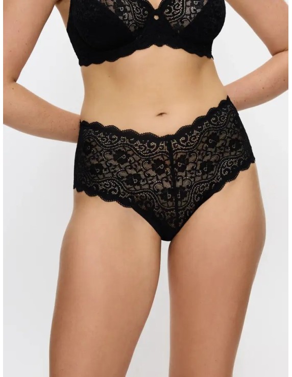 Culotte maxi dentelle – Triumph Amourette noir ou blanc | Félicià Intima