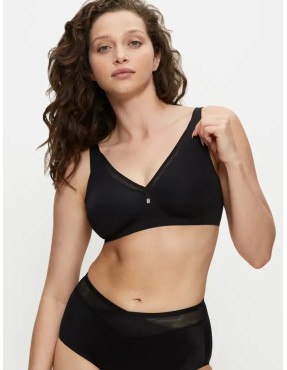 Soutien-gorge minimiseur noir – Triumph True Shape Sensation | Félicià Intima