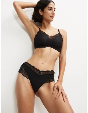 Slip bandeau noir – Triumph Lift Smart | Félicià Intima