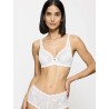 Soutien-gorge blanc avec armatures – Triumph Amourette | Félicià Intima