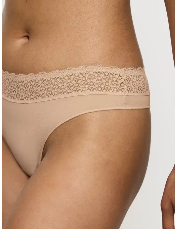 String invisible peau – Triumph Feel of Modal | Félicià Intima