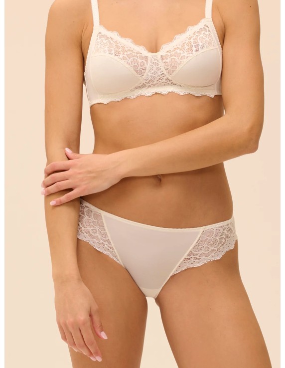 Culotte microfibre coloris naturel – Simone Pérèle Caresse | Félicià Intima Culotte microfibre coloris naturel – Simone Pérèle Caresse | Félicià Intima