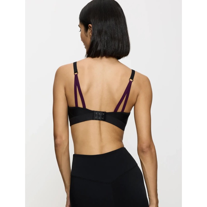 Soutien‑gorge sport Triaction Free Motion noir – Triumph