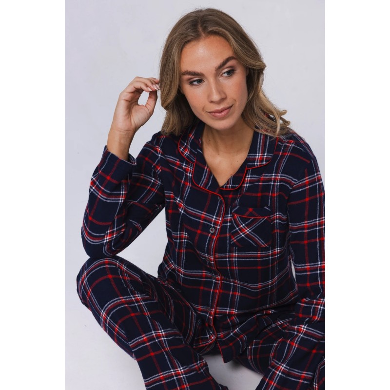 Pyjama Aspen Ski bleu carreaux rouges – Rebelle Pastunette Pyjama Aspen Ski bleu carreaux rouges – Rebelle Pastunette